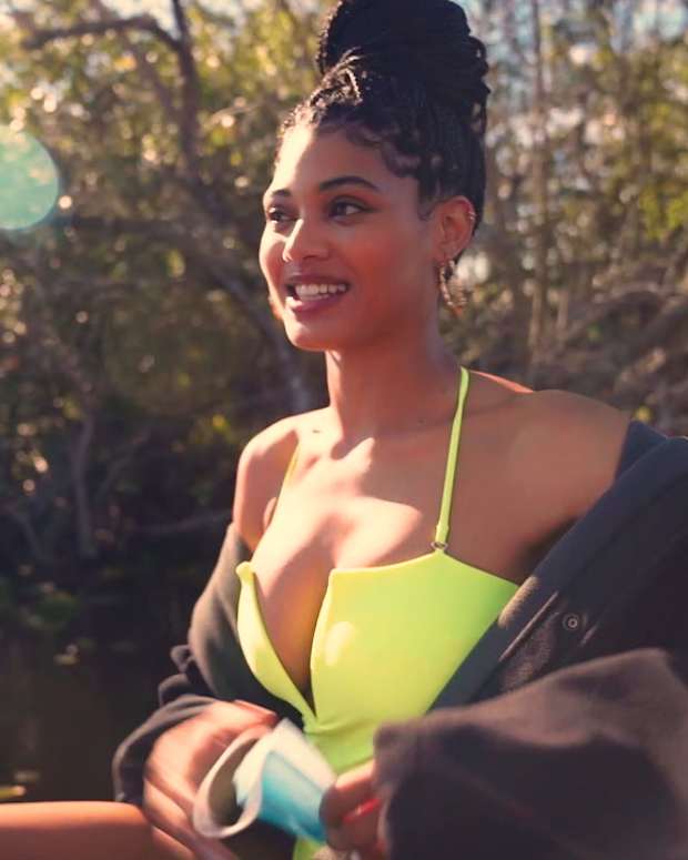 On Set With Danielle Herrington 2021